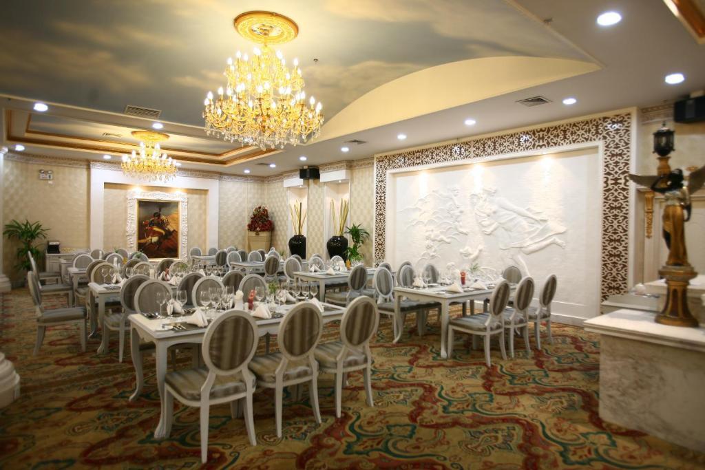 Luoyang Grand Hotel Restoran foto