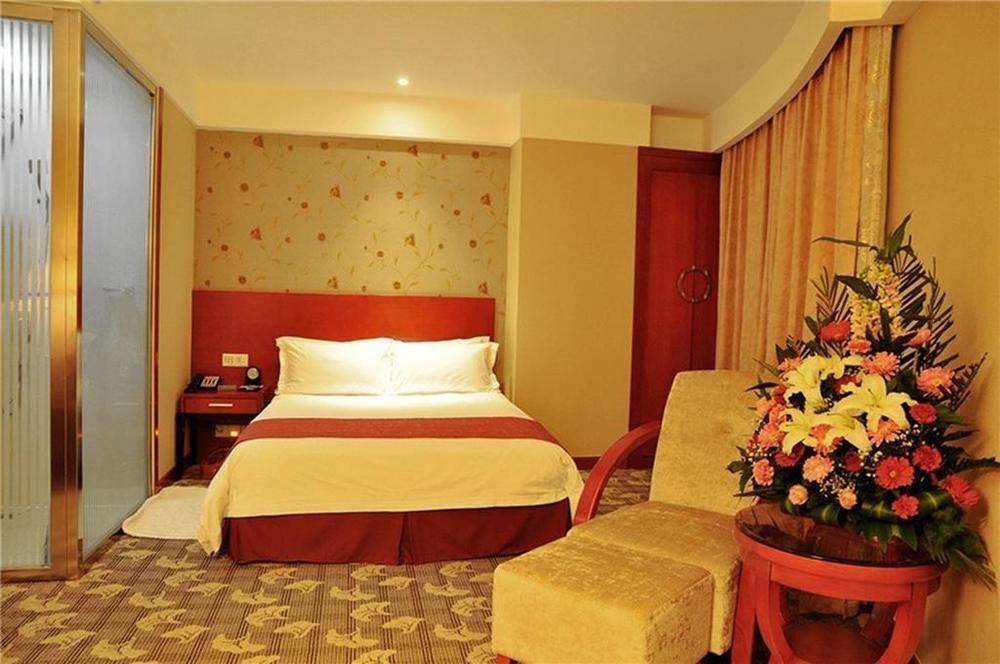 Luoyang Grand Hotel Bagian luar foto