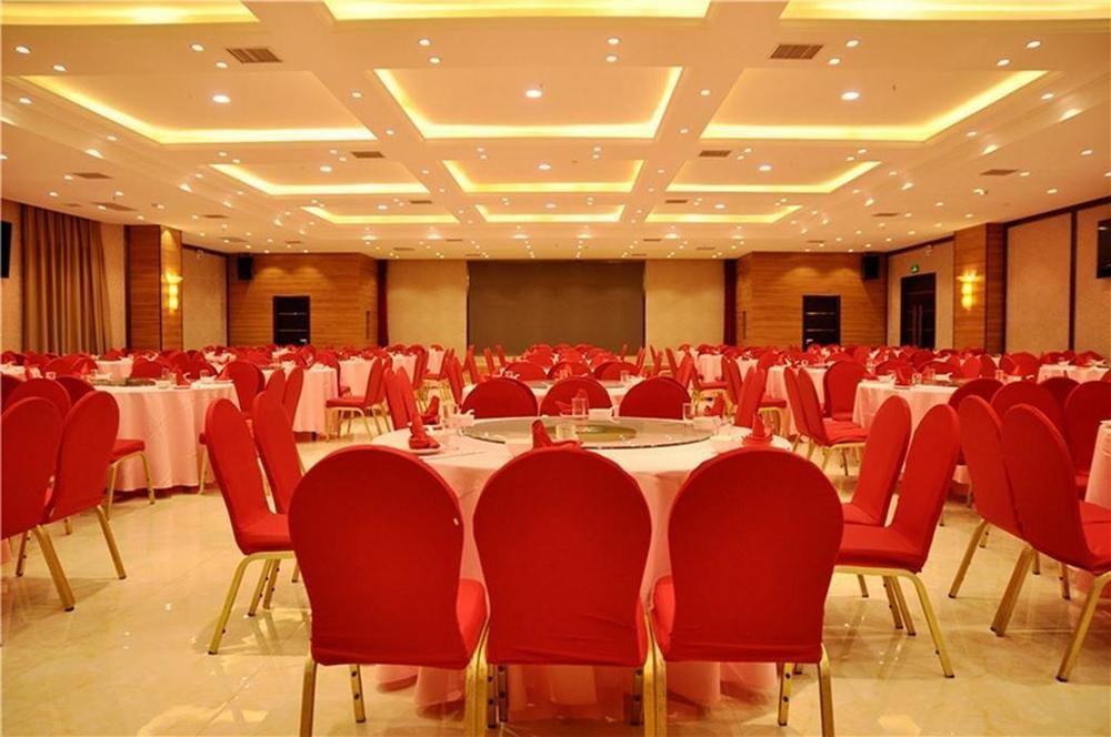 Luoyang Grand Hotel Bagian luar foto