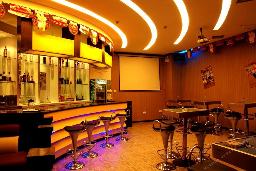 Luoyang Grand Hotel Bagian luar foto